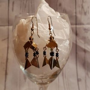 Chandelier hook earrings